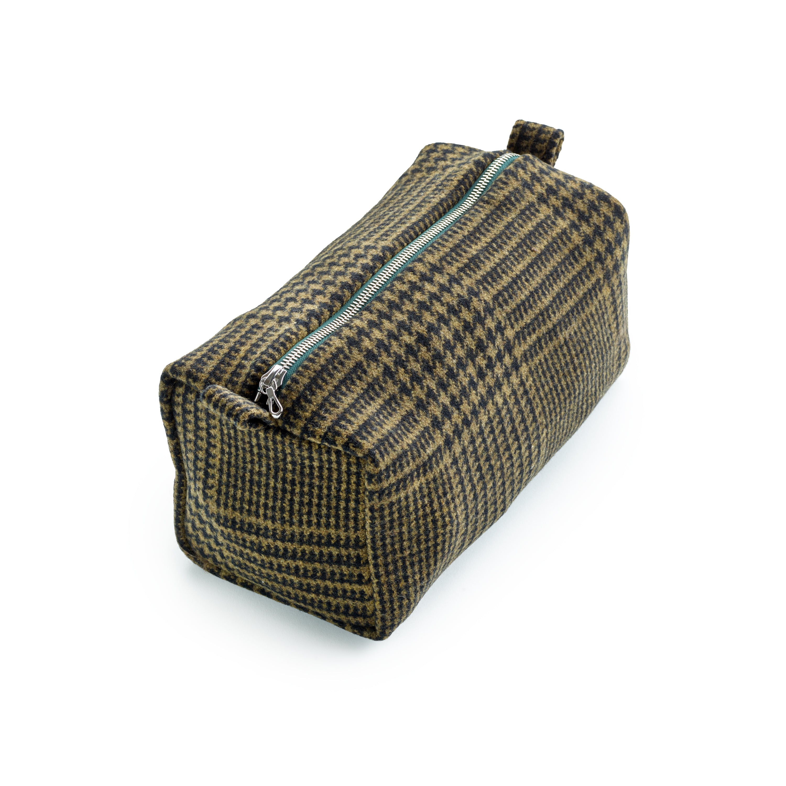 The Fox Traveller Green Glen Check Large Wash Bag