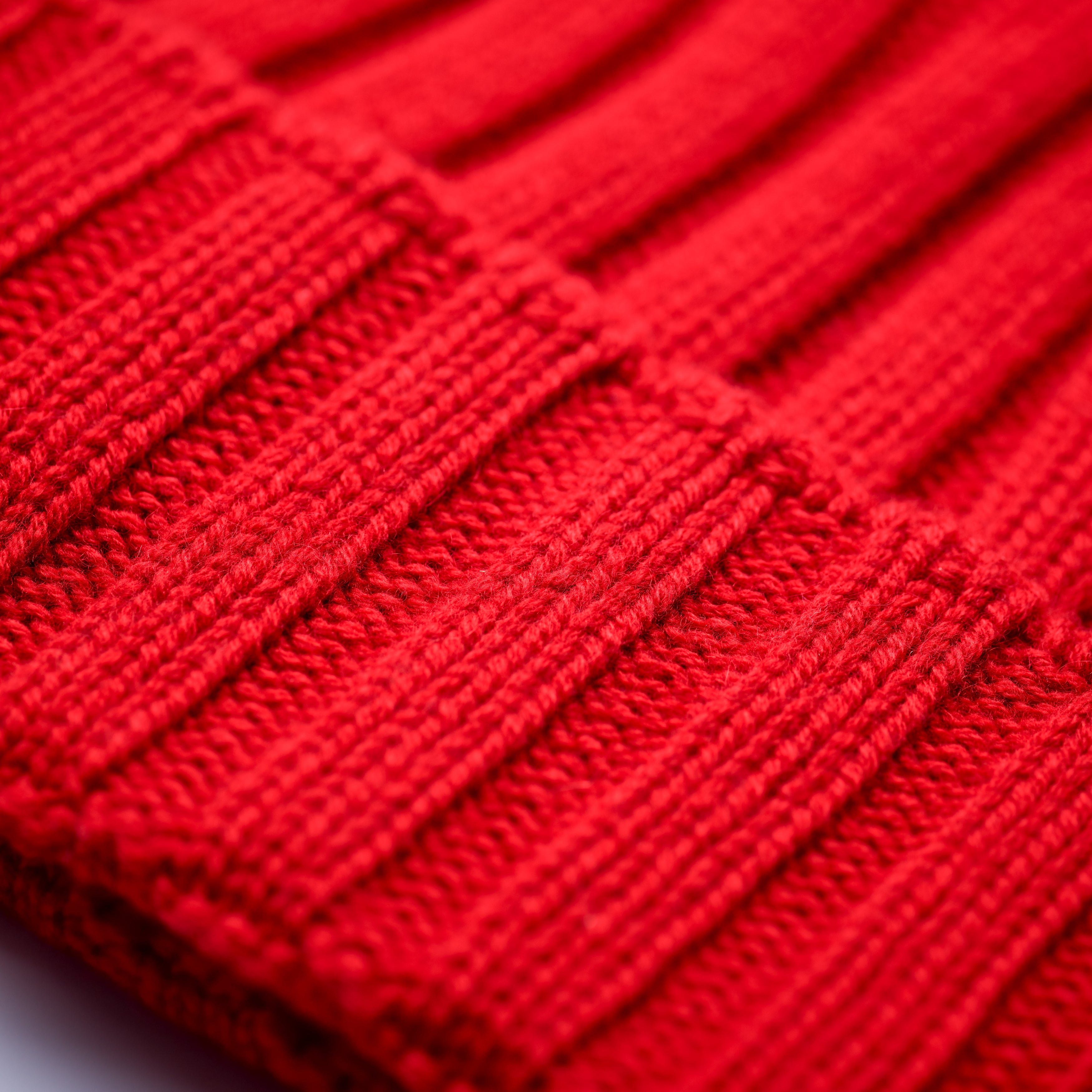 Red Knitted Cap 100% Cashmere Fold